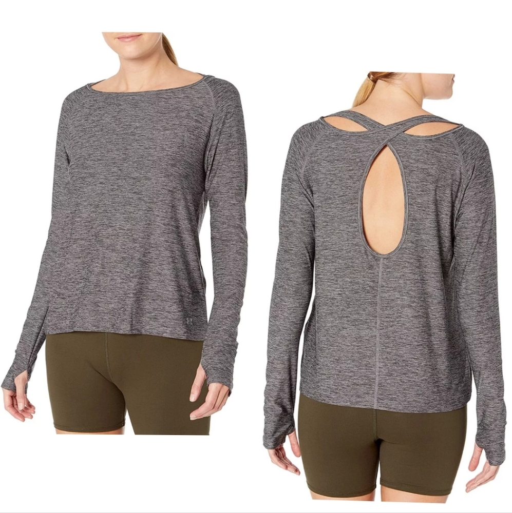 NWT Under Armour Swing Keyhole Top